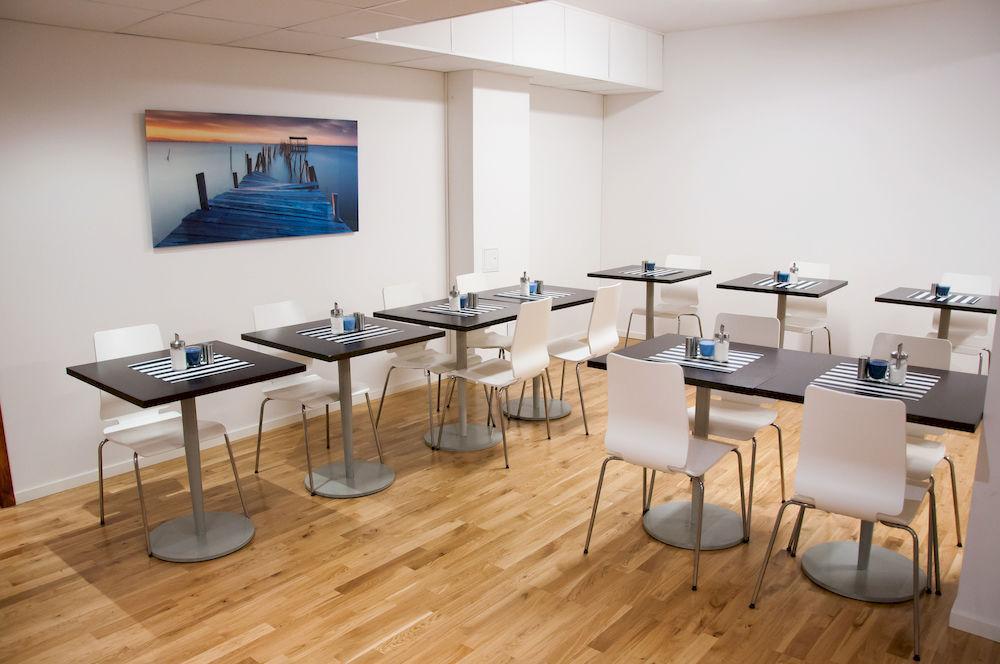 Stay Xtra Hotel Kista Стокгольм Экстерьер фото